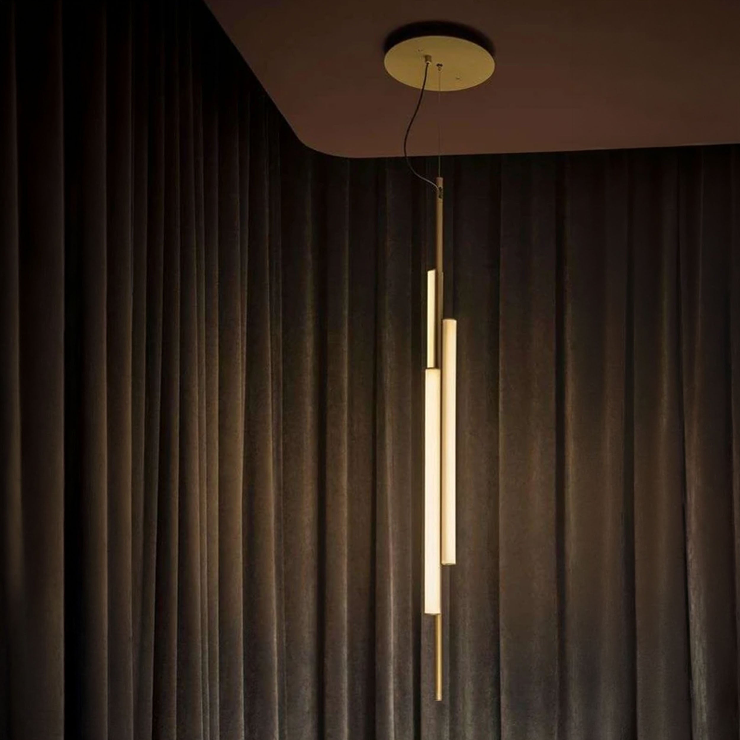Marset Ambrosia V3 LED sort indbygget, hængende, lodret lampe