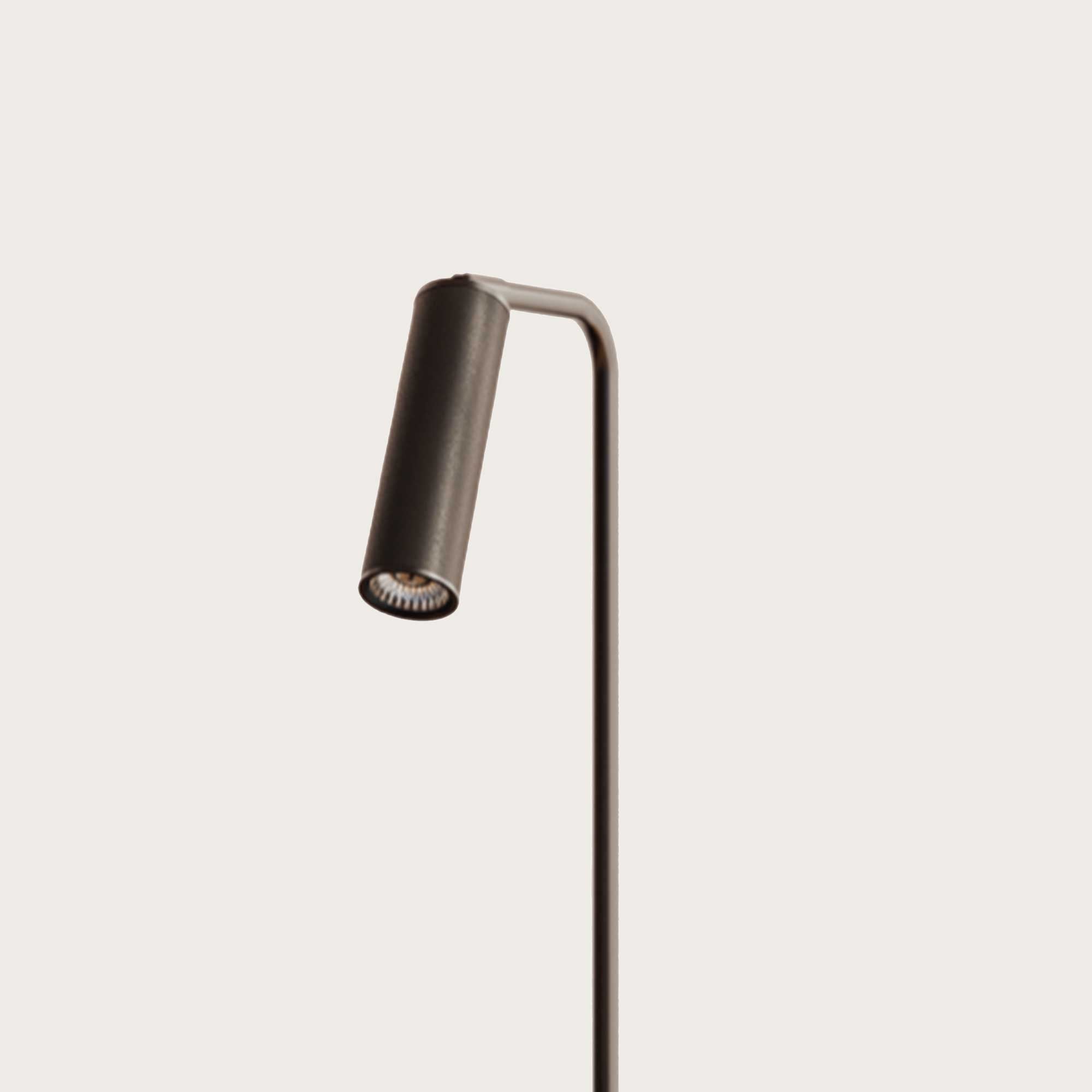 Aromas Tura LED stolní svítidlo