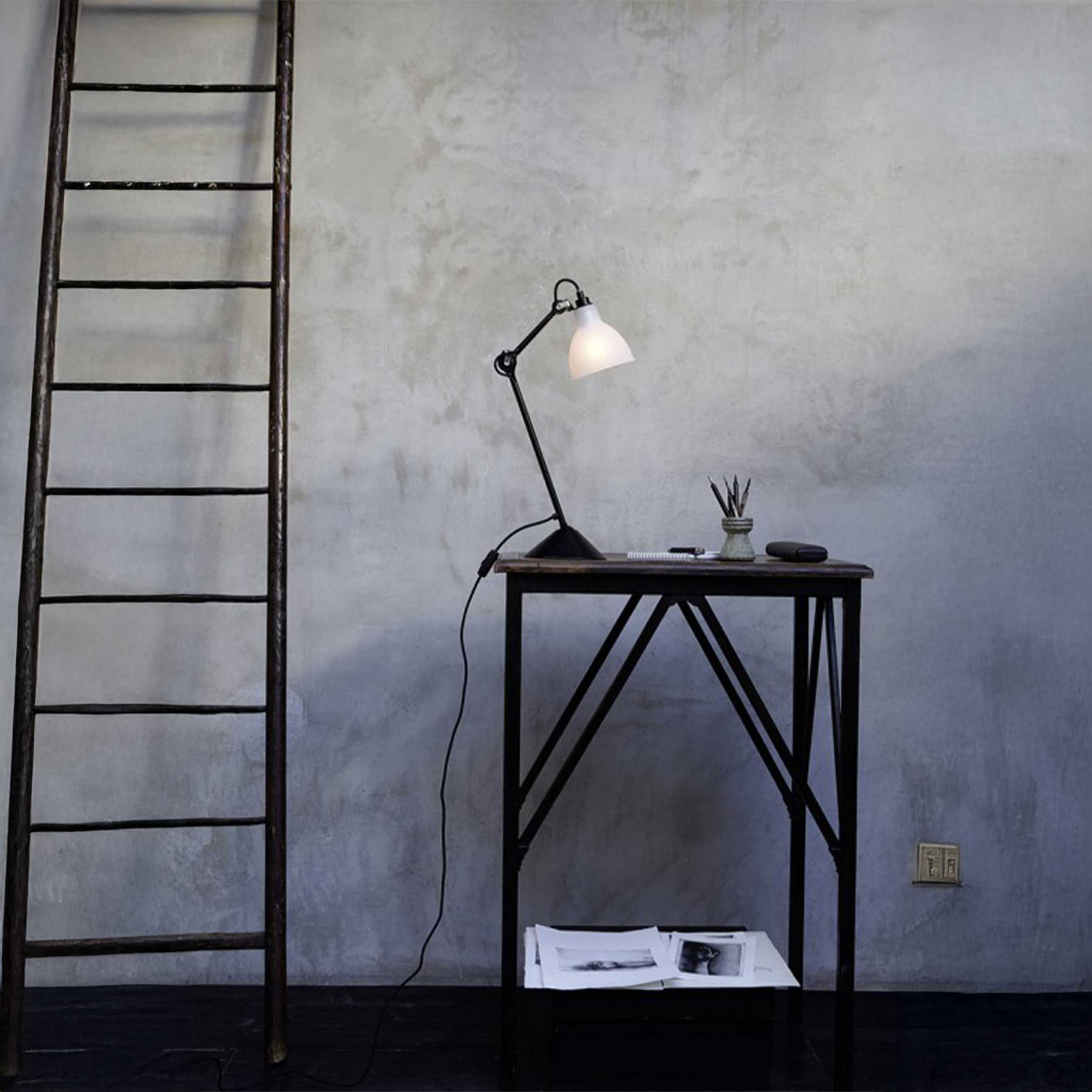 DCW éditions Lampe Gras N°205 E14 stolní svítidlo