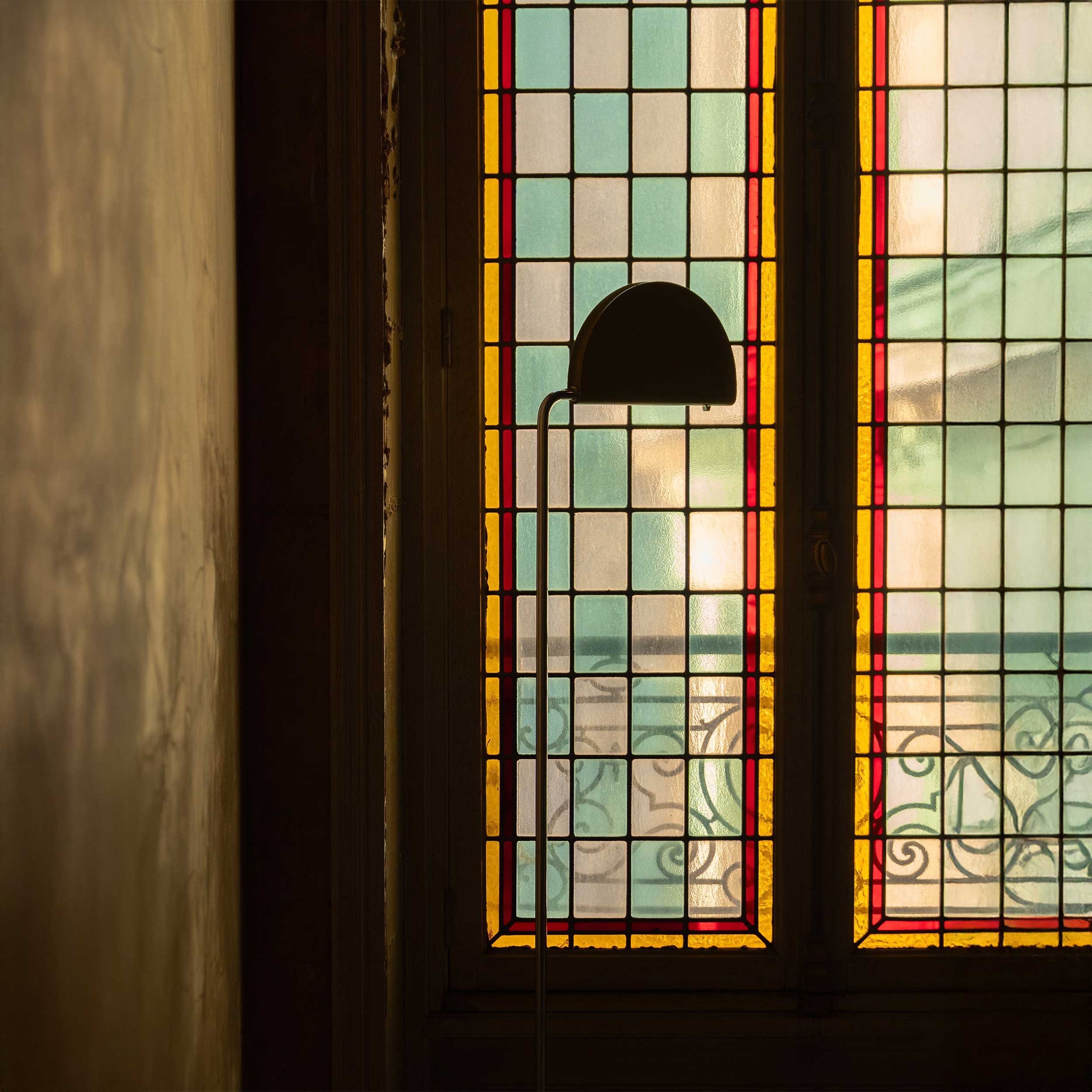 DCW éditions Mezzaluna LED stojací svítidlo