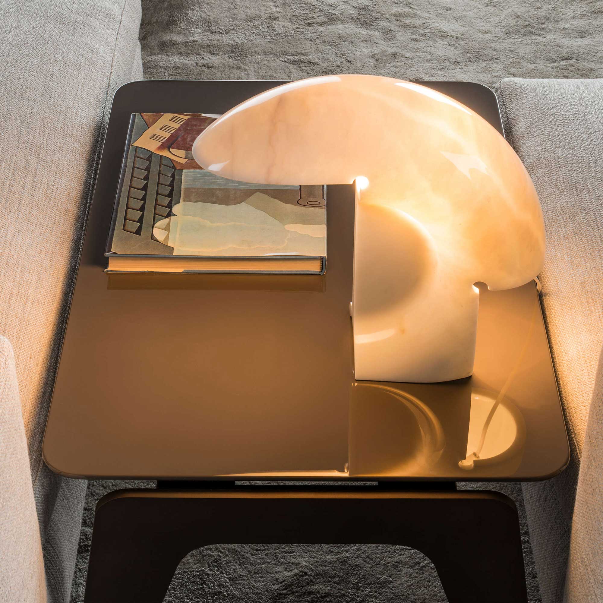 Flos Biagio E27 ikonická stolní lampa