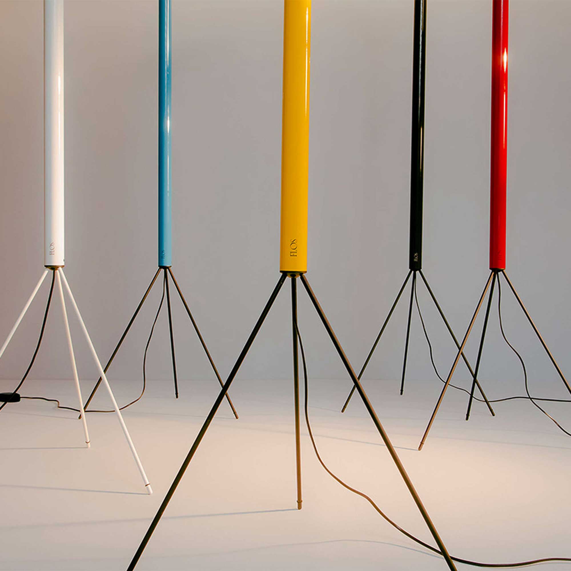 Flos Luminator E27 ikonická stojací lampa