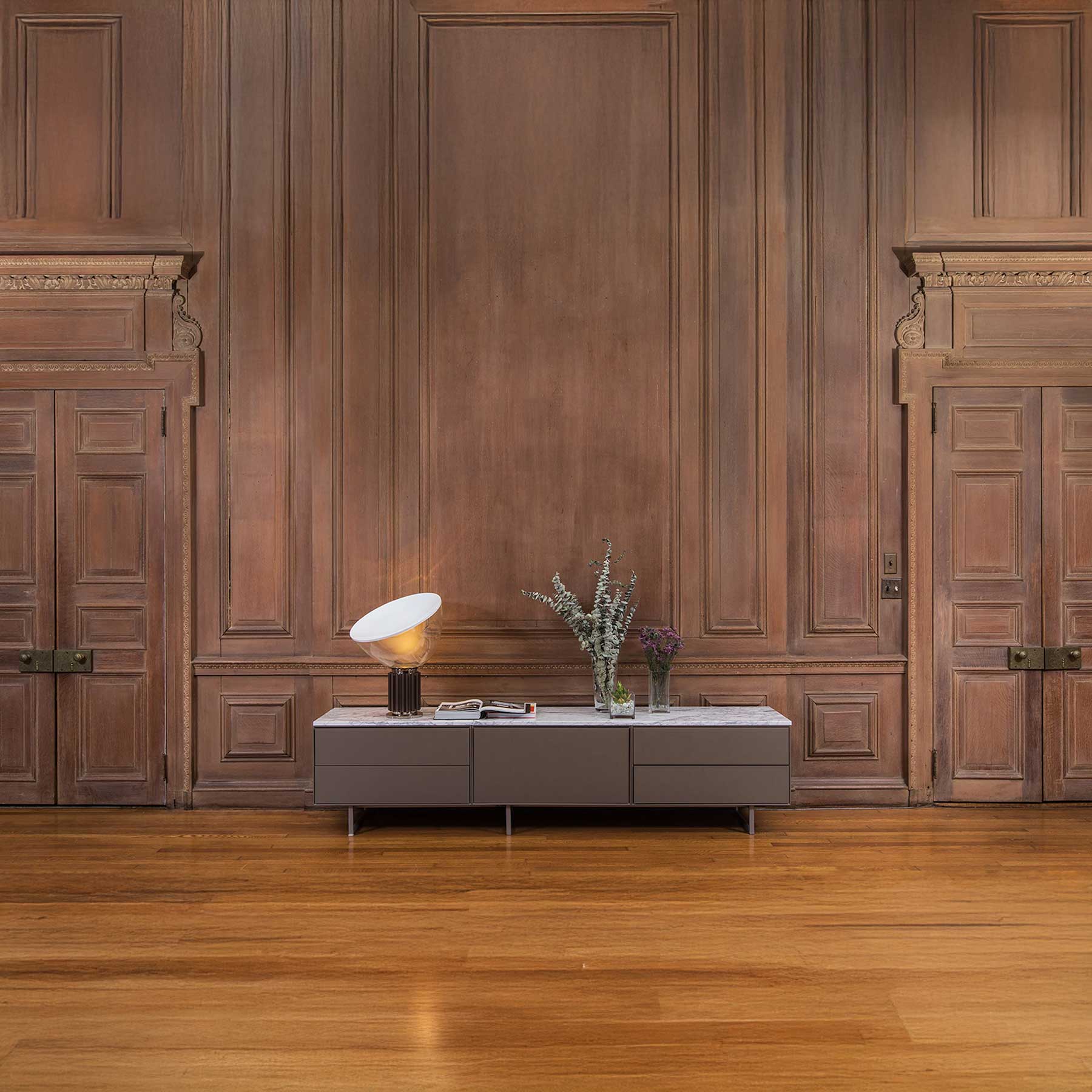 Flos Taccia LED ikonická stolní lampa