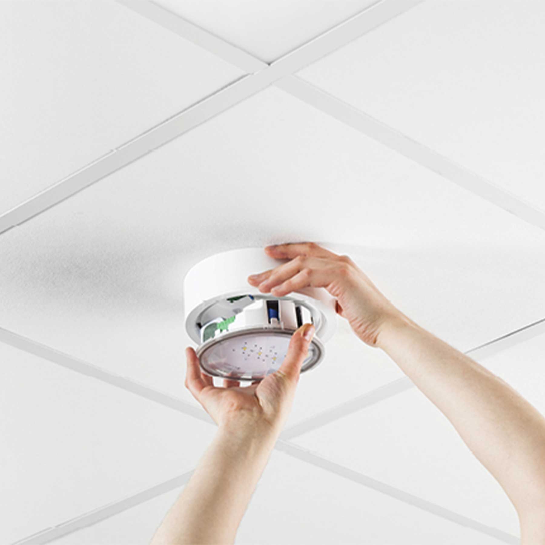 TM.ITECH M5 105 M W antipanické nouzové osvětlení IP65