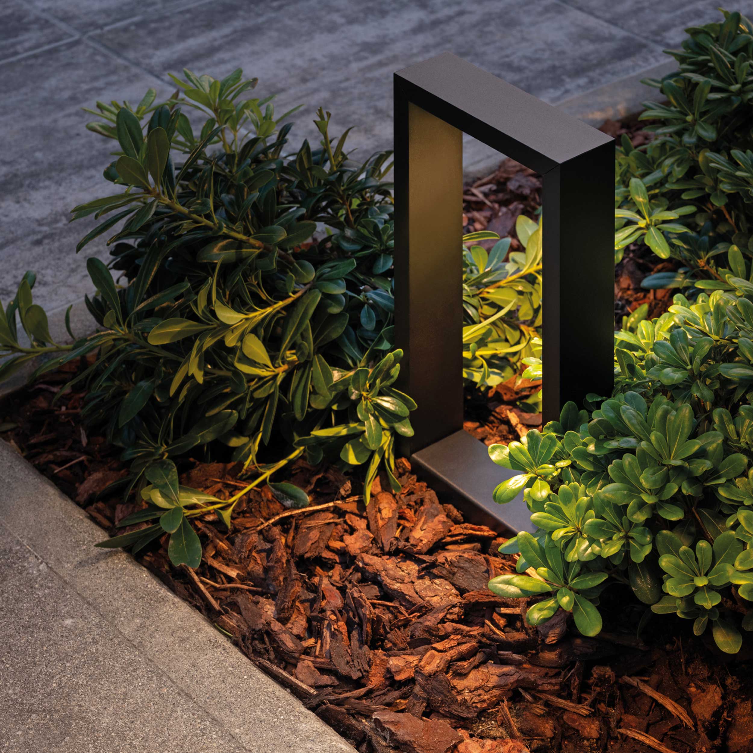 Lombardo Arke LED venkovní sloupkové svítidlo IP66 24V