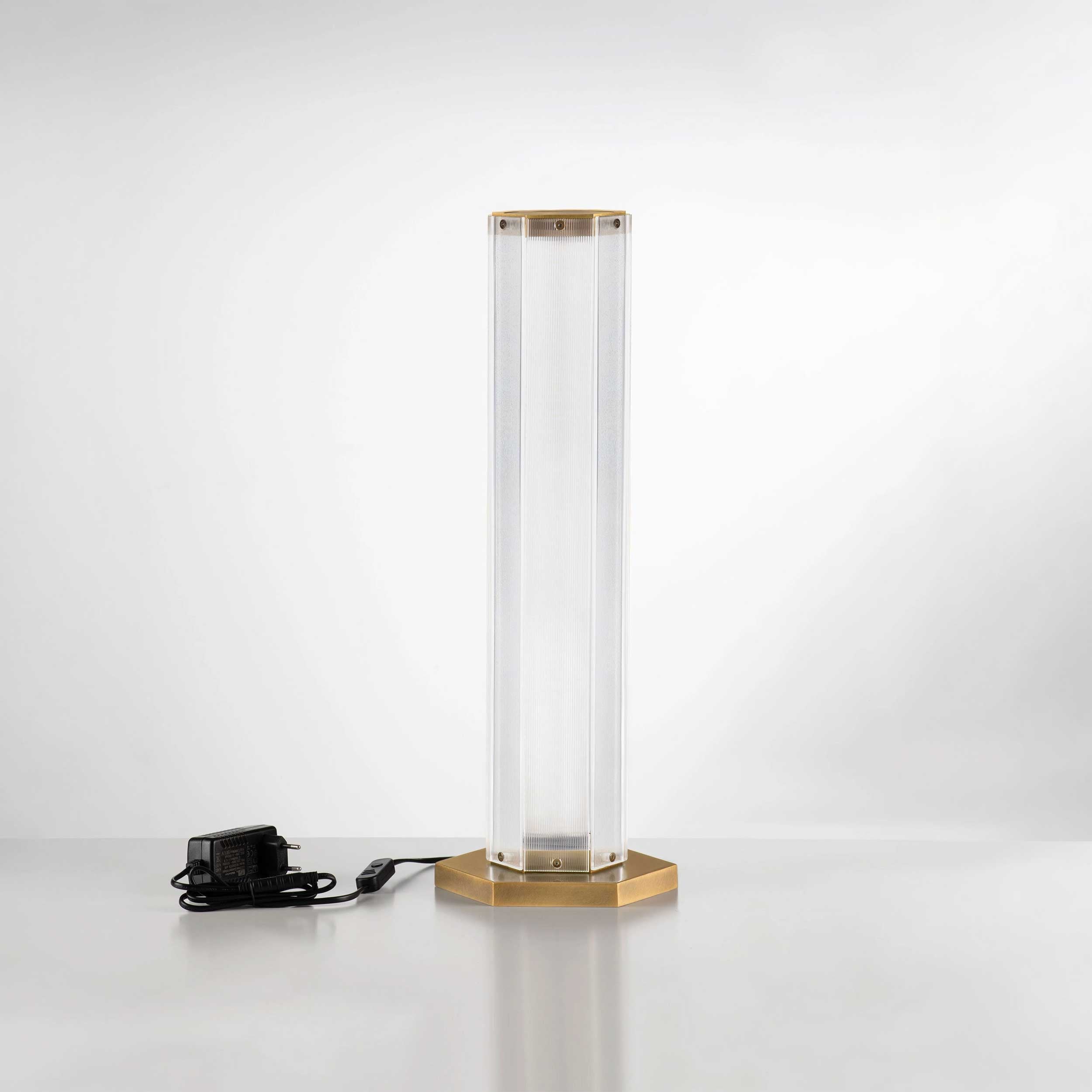 Nova Luce Essenzo LED-bordlampe