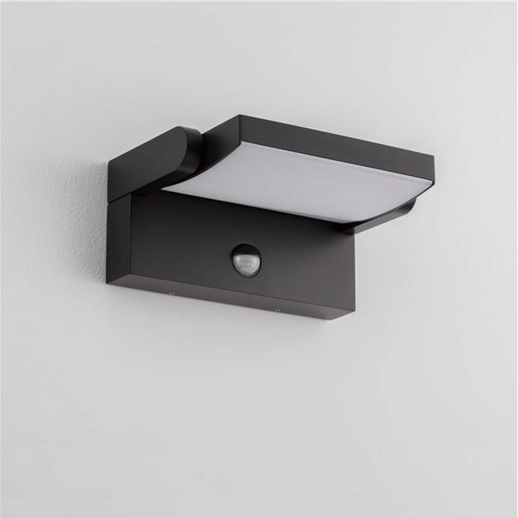 Nova Luce Gerber LED venkovní nástěnné svítidlo IP54 s pohybovým senzorem