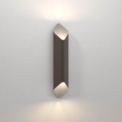 Astro Ako 600 LED nástěnné svítidlo stříbrné