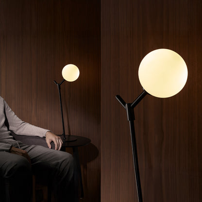 Aromas Atom G9 stolní svítidlo