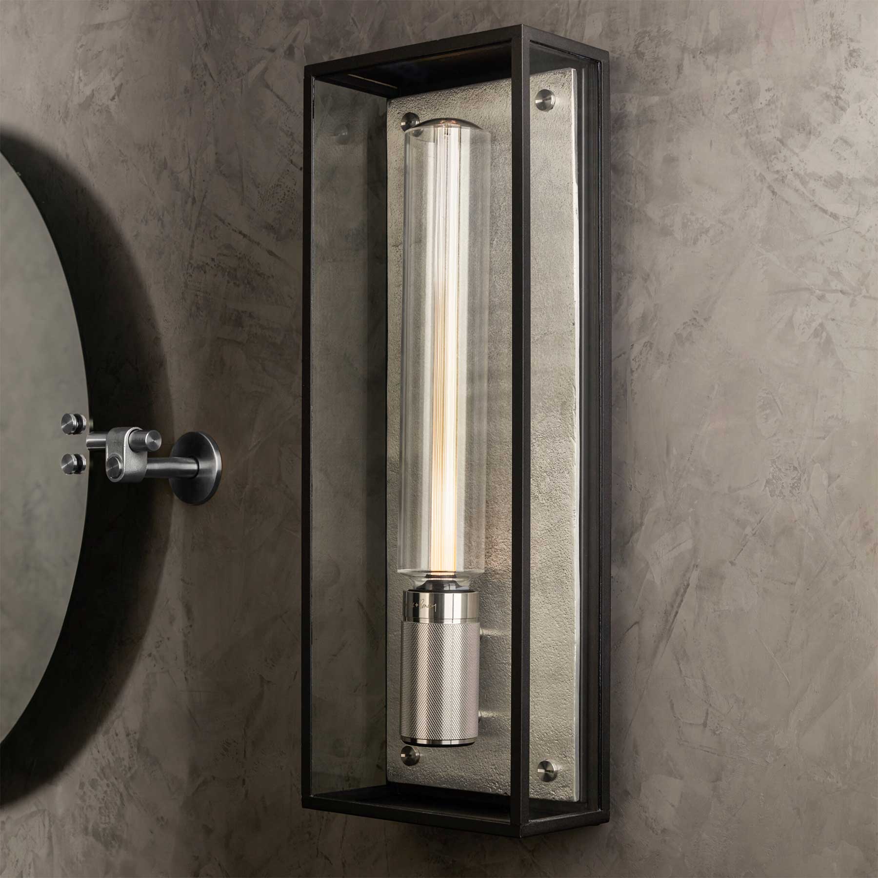 Buster & Punch E27 Caged Wet nástěnné svítidlo IP44