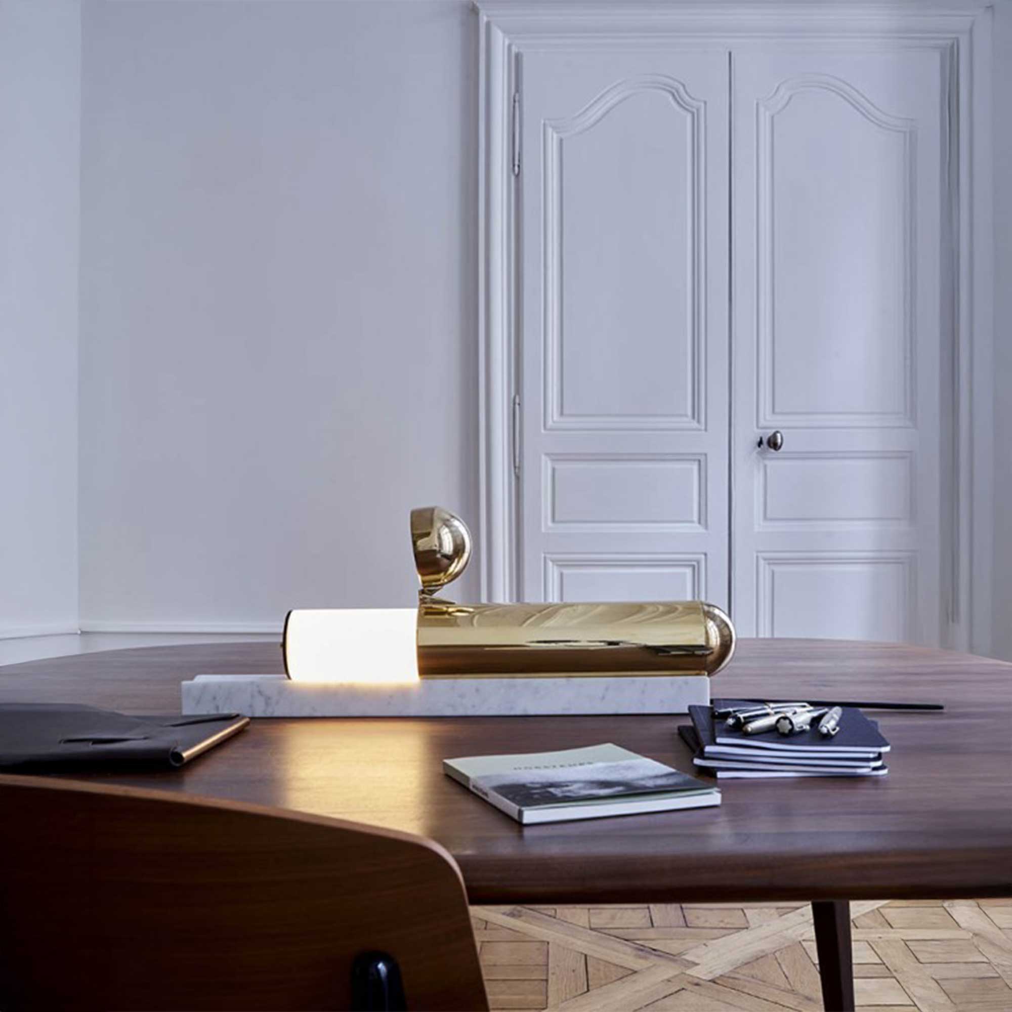 DCW éditions ISP LED stolní svítidlo