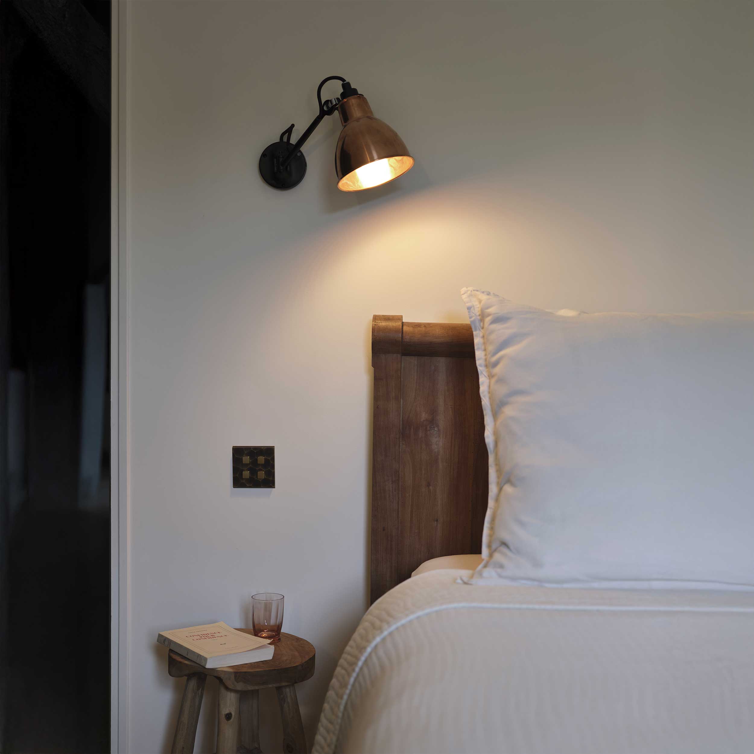 DCW éditions Lampe Gras N°104 E27 svítidlo k posteli