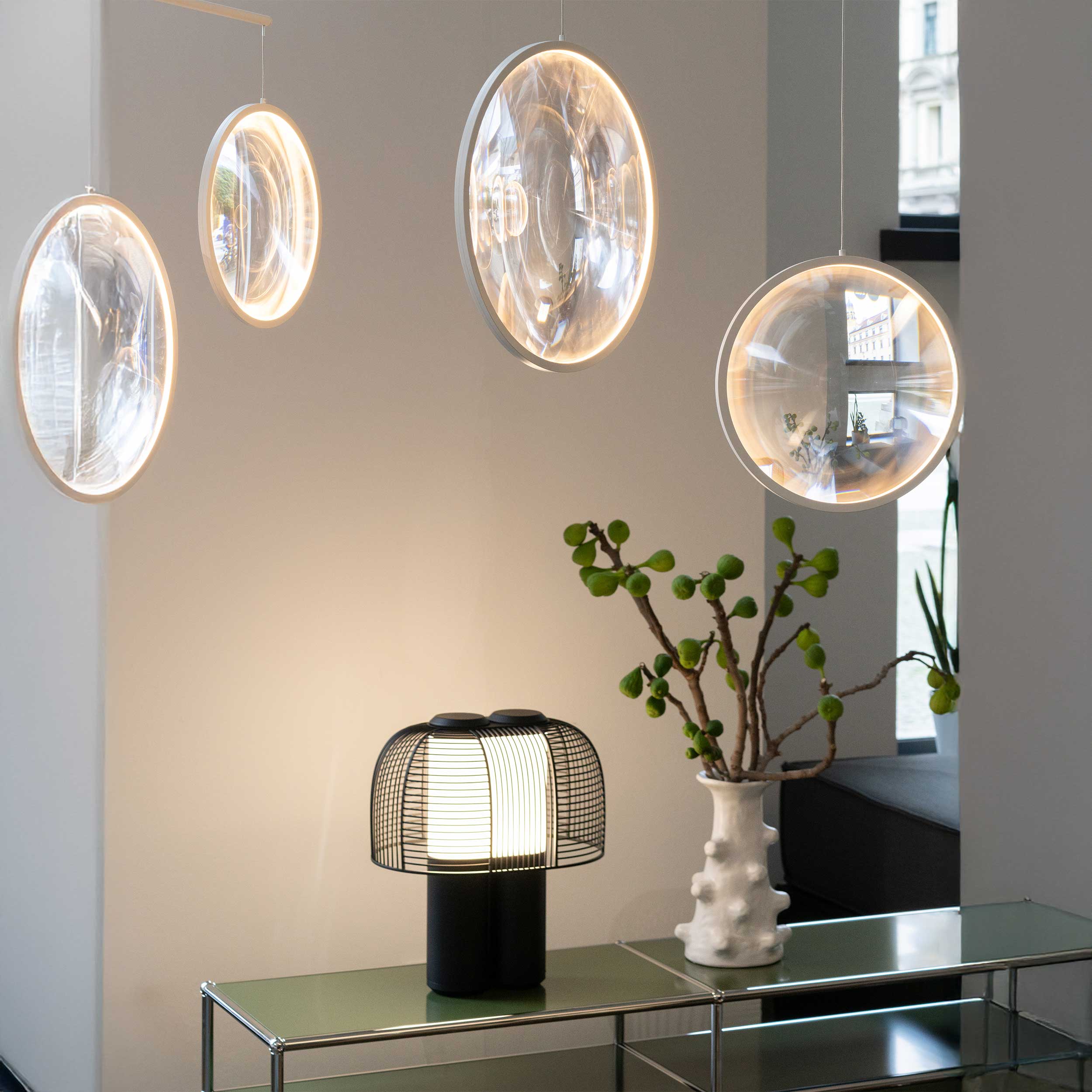 DCW éditions Yasuke LED stolní svítidlo