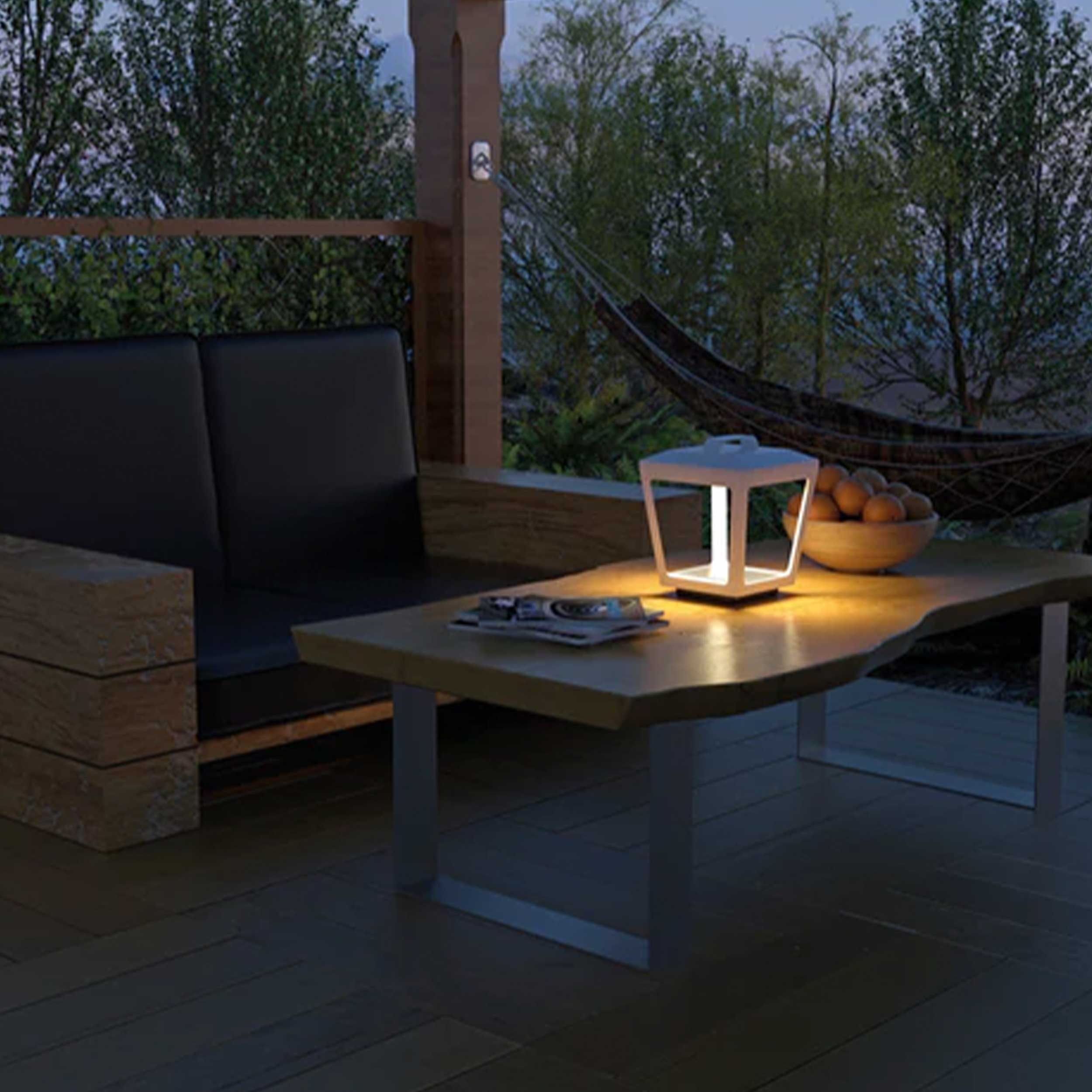 Dopo Bled LED bærbar lampe hvid