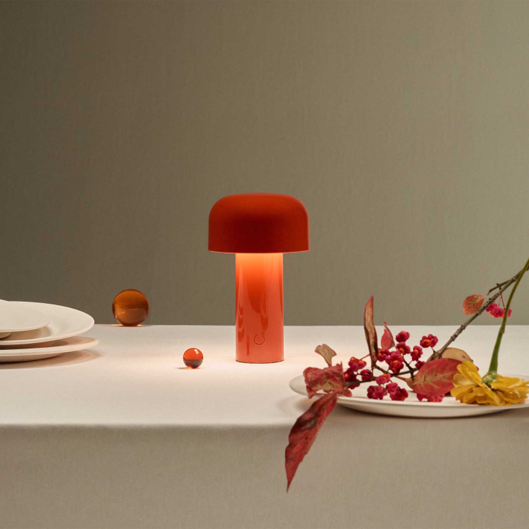 Flos Bellhop LED stolní přenosné svítidlo