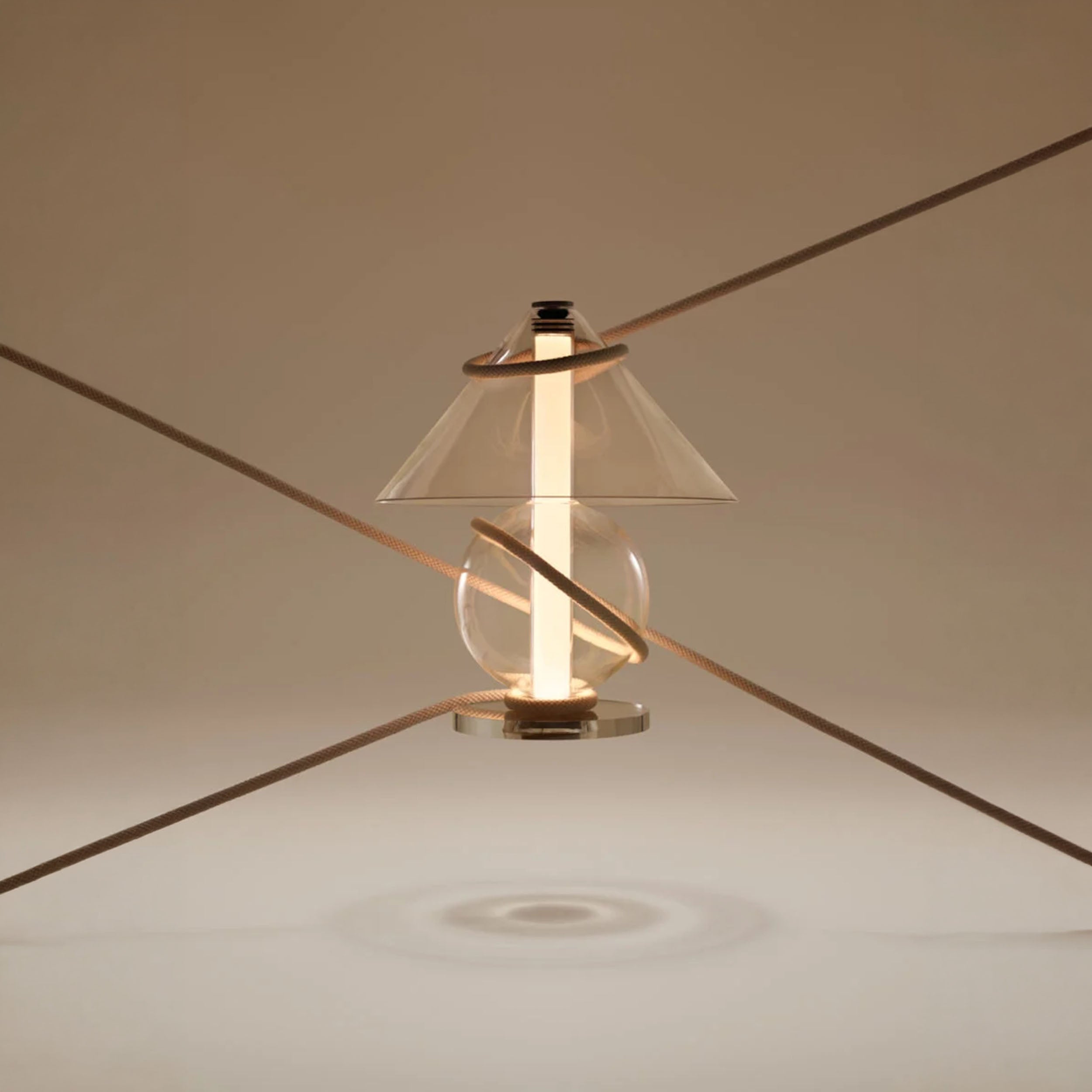 Marset Fragile LED bordlampe