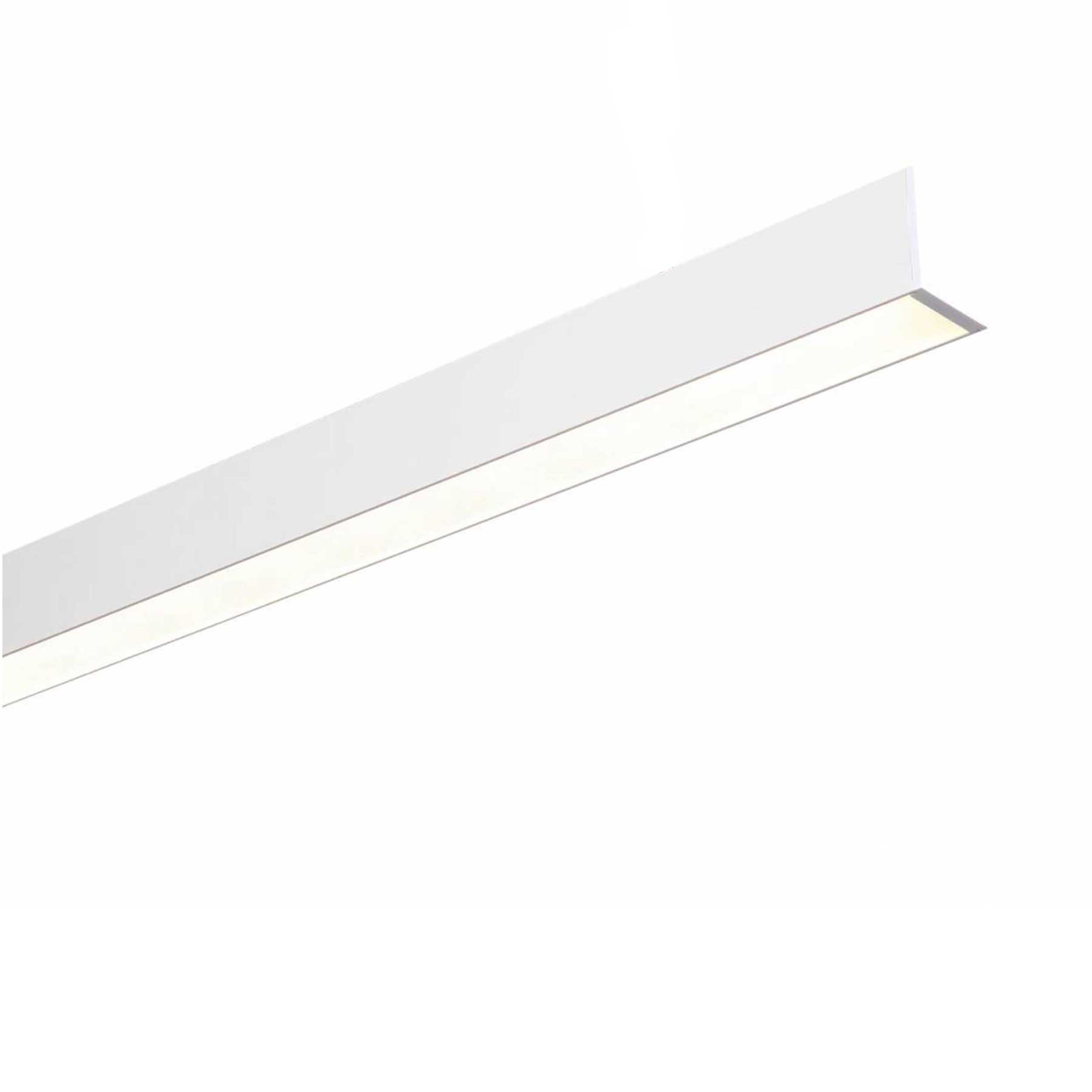 LED-linjelampe til loftmontering, UGR<19
