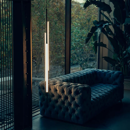Marset Ambrosia V3 LED, guldfarvet, indbygget, hængende, lodret lampe
