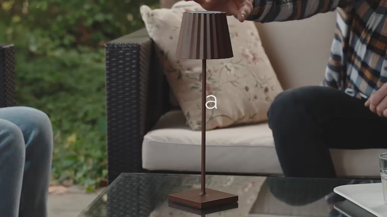 Indlæs video: Dopo Litta