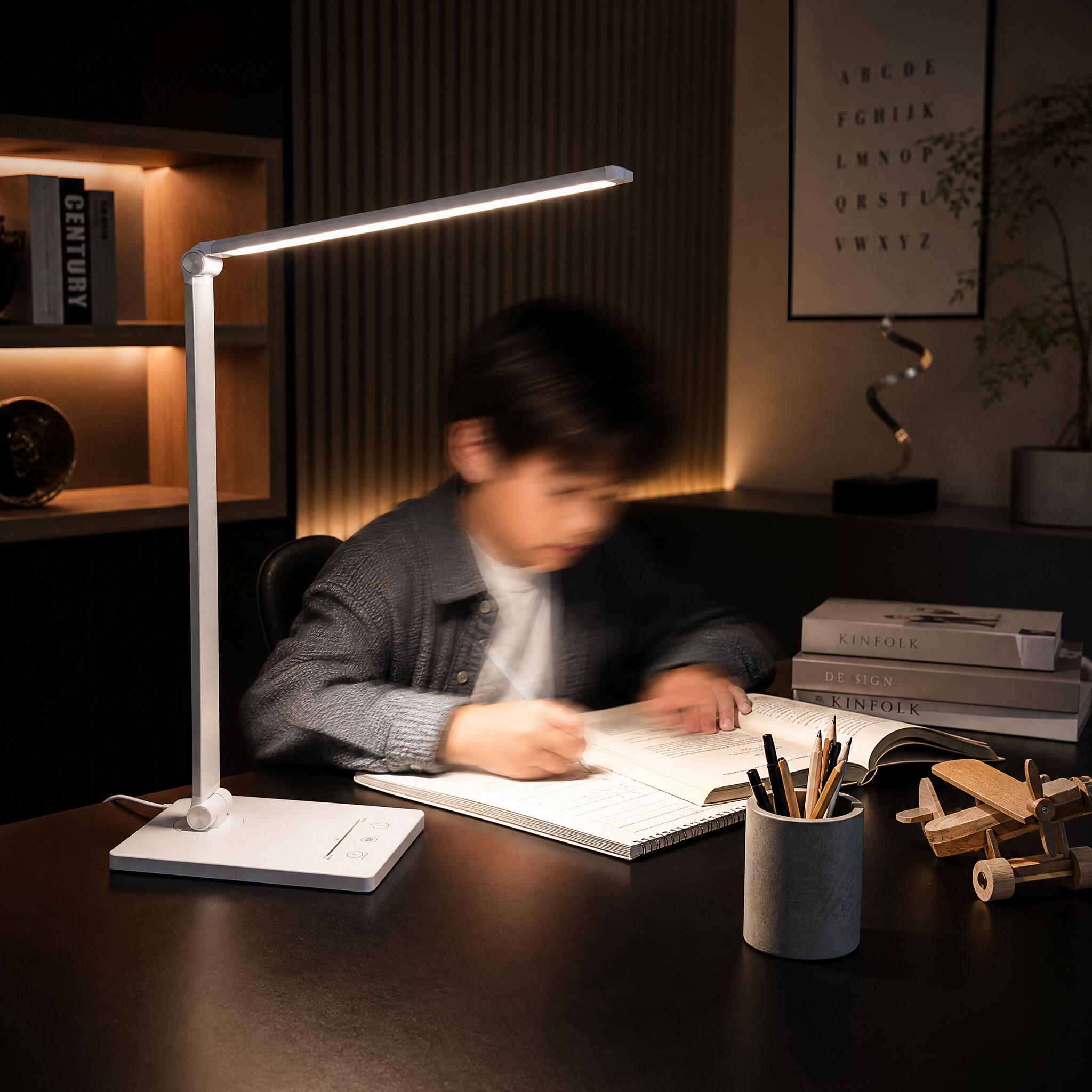 VK Light Nia Square LED bordlampe, dæmpbar, 3CCT