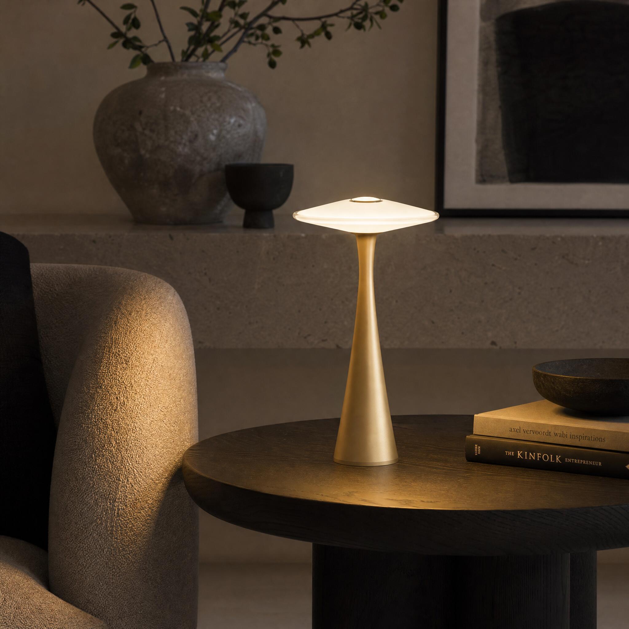 VK Light Sora LED-bordlampe